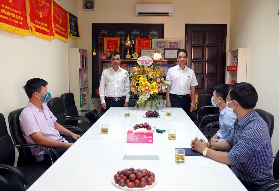 Lãnh đạo Ban Cơ yếu Chính phủ chúc mừng ngày Báo chí cách mạng Việt Nam